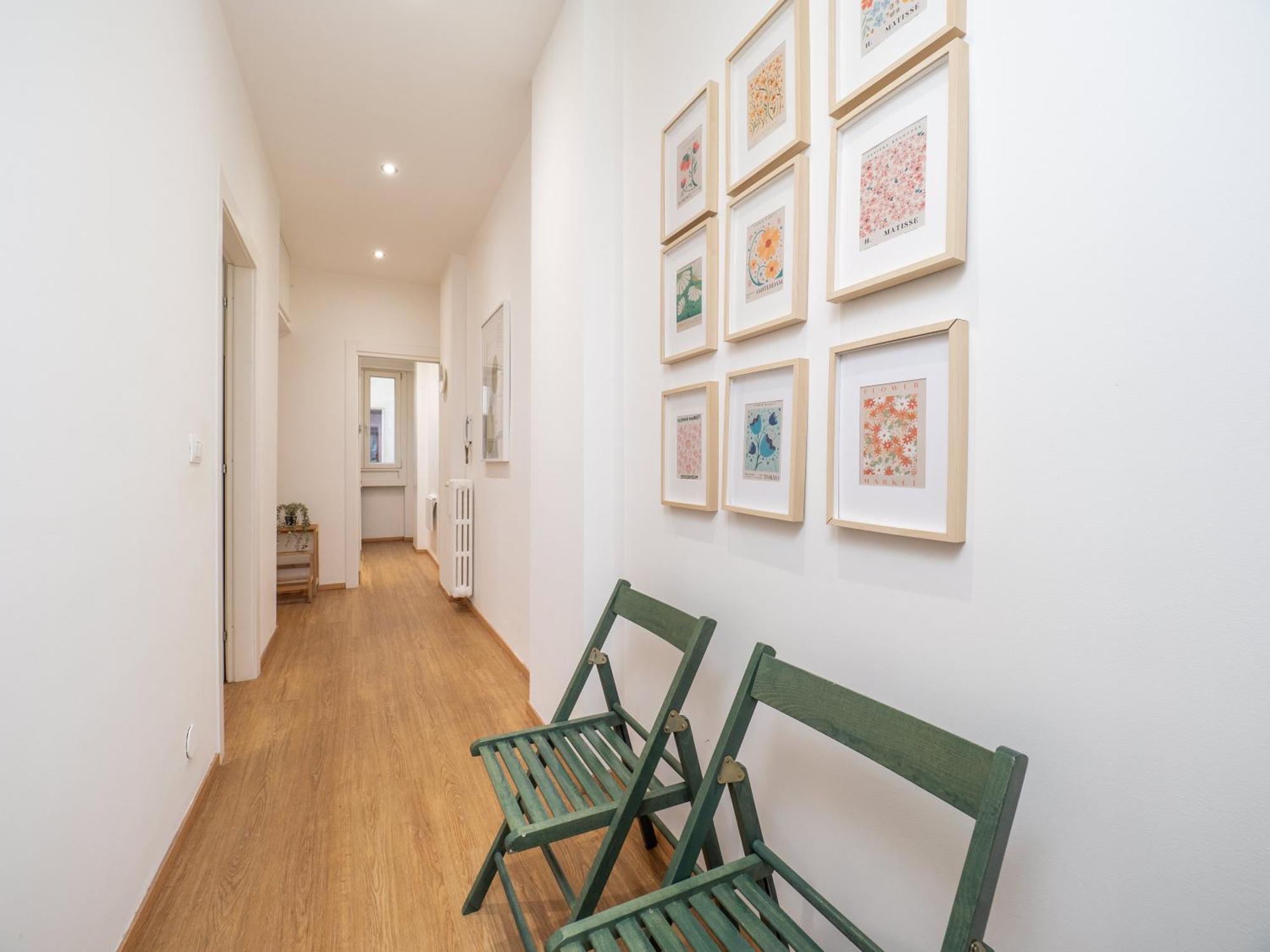 Milano 5 Guests - Modern Apt With Balcony Exterior photo